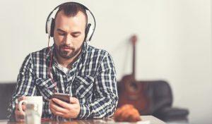 現役プログラマーおすすめ！プログラミングへのモチベーションが上がる作業用BGM15選
